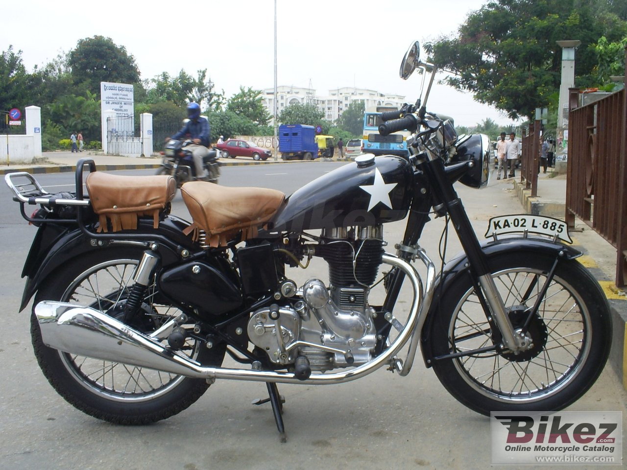 Big  500 bullet picture and wallpaper from Bikez.com